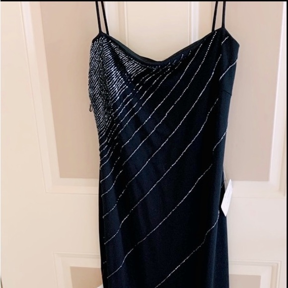 Prom/Homecoming Dress - Picture 1 of 7